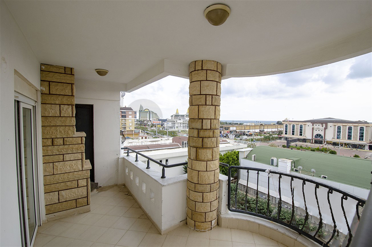 شقة 3 + 1 مع مطبخ منفصل في منطقة كوندو 200 م على البحر