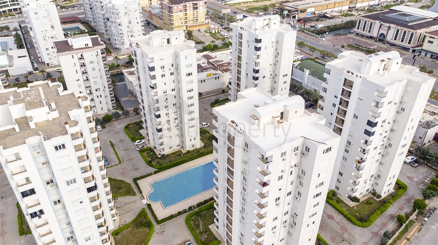 شقة 3 + 1 مع مطبخ منفصل في منطقة كوندو 200 م على البحر