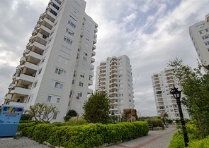 شقة 3 + 1 مع مطبخ منفصل في منطقة كوندو 200 م على البحر