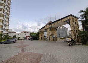 شقة 3 + 1 مع مطبخ منفصل في منطقة كوندو 200 م على البحر