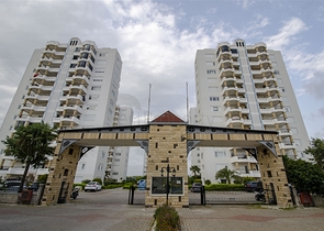 شقة 3 + 1 مع مطبخ منفصل في منطقة كوندو 200 م على البحر