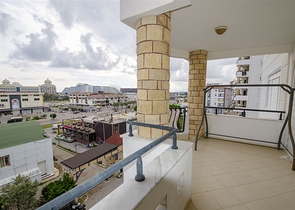 شقة 3 + 1 مع مطبخ منفصل في منطقة كوندو 200 م على البحر