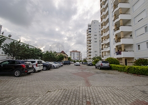 شقة 3 + 1 مع مطبخ منفصل في منطقة كوندو 200 م على البحر