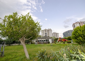 شقة 3 + 1 مع مطبخ منفصل في منطقة كوندو 200 م على البحر