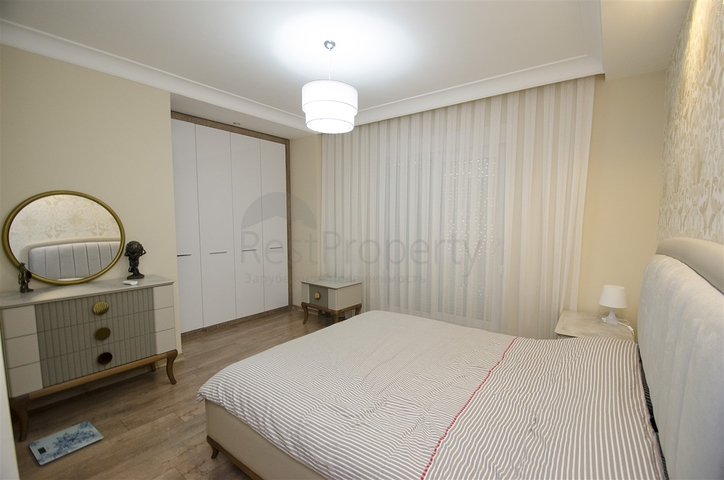 شقة 2 + 1 مع أثاث على مسافة قريبة من البحر