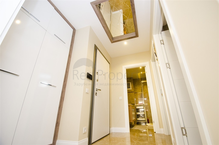 شقة 2 + 1 مع أثاث على مسافة قريبة من البحر