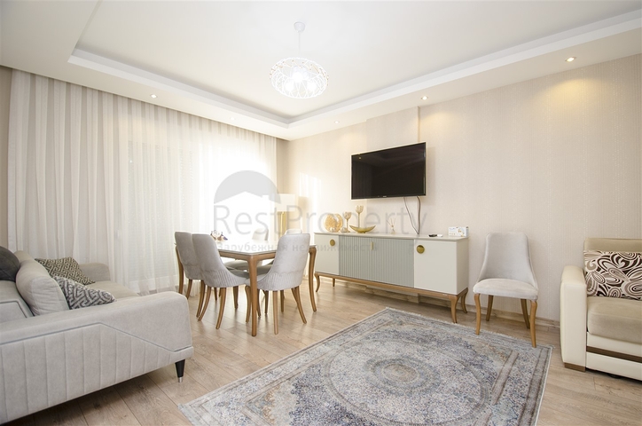 شقة 2 + 1 مع أثاث على مسافة قريبة من البحر