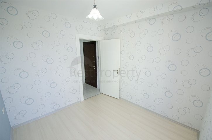 مجمع في كونيالتي بين جبال طوروس والبحر الأبيض المتوسط