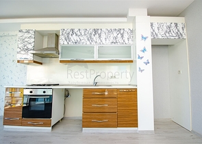 مجمع في كونيالتي بين جبال طوروس والبحر الأبيض المتوسط