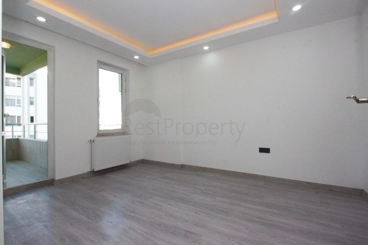 شقة 2 + 1 على مسافة قريبة من البحر في ليمان أنطاليا