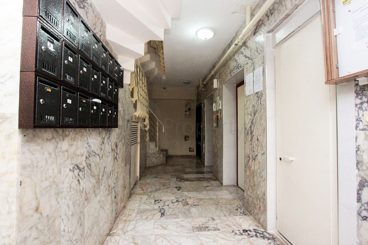 شقة 2 + 1 على مسافة قريبة من البحر في ليمان أنطاليا