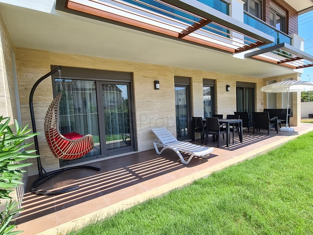 مشروع استثماري 5 دقائق من الشواطئ الرملية