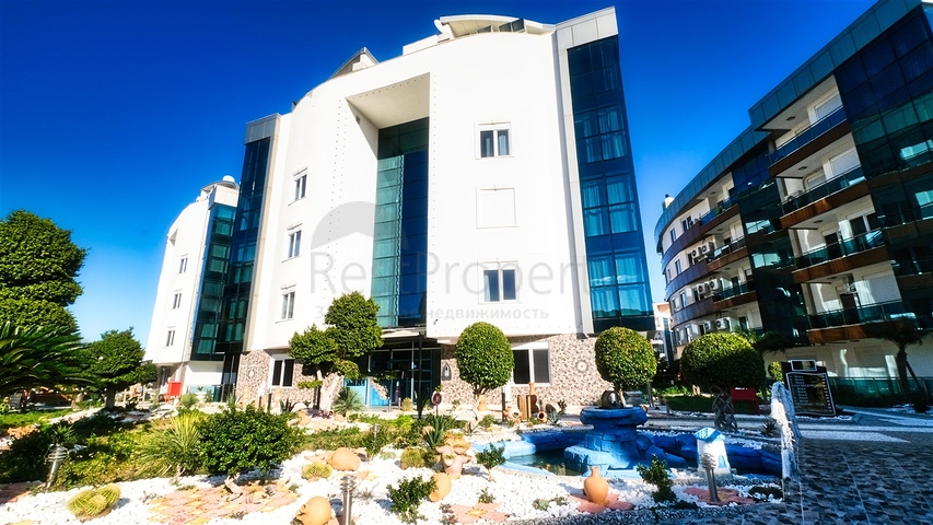 شقة 1 + 1 في مجمع فندقي على بعد 5 دقائق من البحر