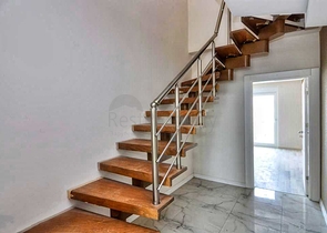 بنتهاوس واسع من 4 غرف نوم في كونيالتي أنطاليا