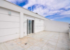 بنتهاوس واسع من 4 غرف نوم في كونيالتي أنطاليا