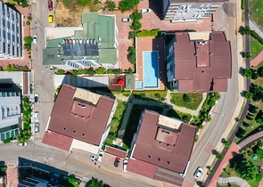 بنتهاوس واسع من 4 غرف نوم في كونيالتي أنطاليا