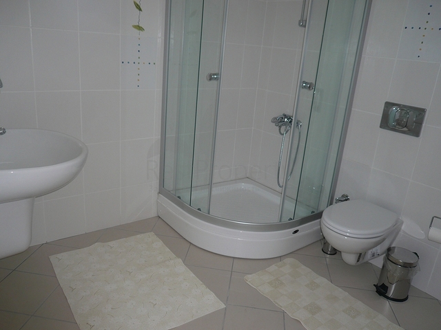 فيلا 5 + 1 بمنطقة فتحية