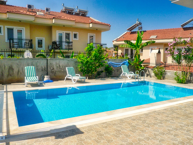 فيلا 5 + 1 بمنطقة فتحية