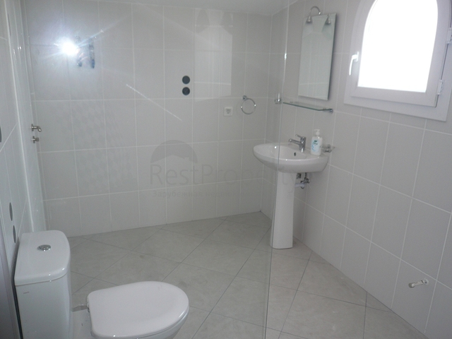 فيلا 5 + 1 بمنطقة فتحية