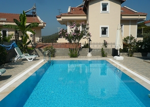 فيلا 5 + 1 بمنطقة فتحية