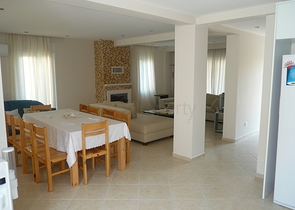 فيلا 5 + 1 بمنطقة فتحية