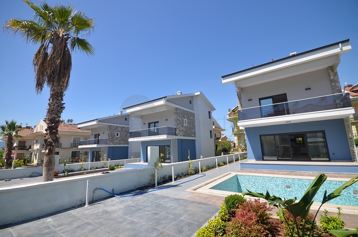 فيلا جديدة بمنطقة فتحية