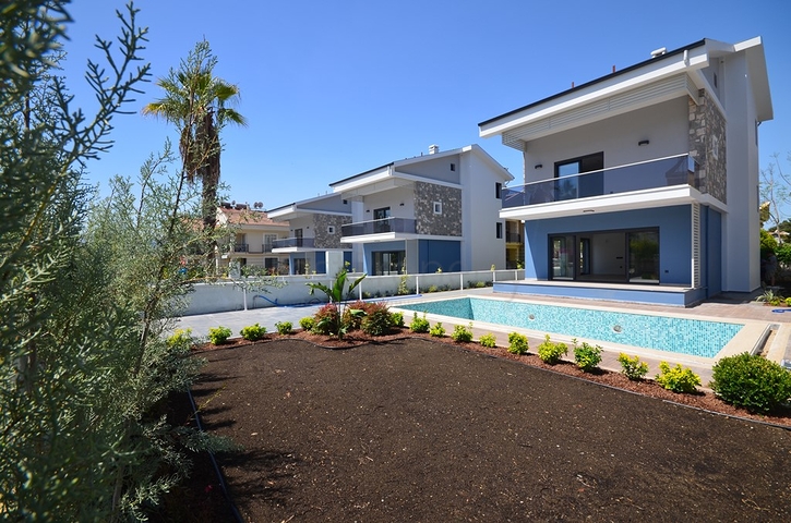 فيلا جديدة بمنطقة فتحية