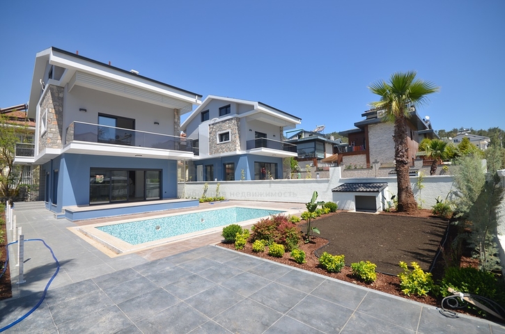 فيلا جديدة بمنطقة فتحية