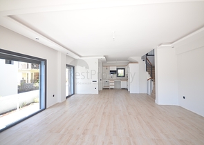 فيلا جديدة بمنطقة فتحية