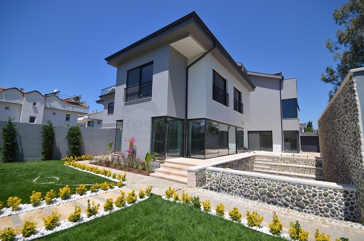 فيلا في منطقة فتحية