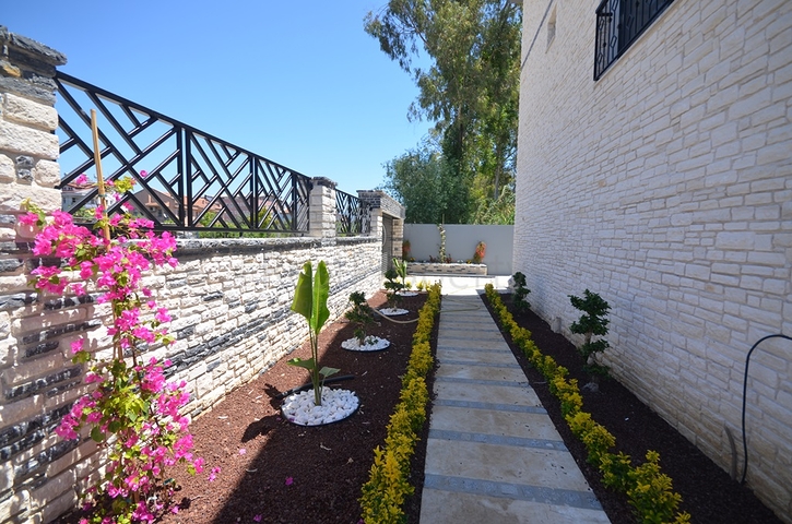 فيلا في منطقة فتحية