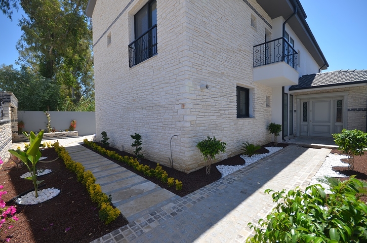 فيلا في منطقة فتحية