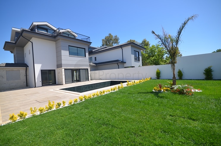 فيلا في منطقة فتحية