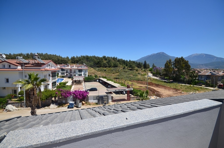 فيلا 4 + 1 بمنطقة فتحية