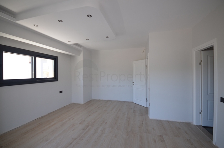 فيلا 4 + 1 بمنطقة فتحية