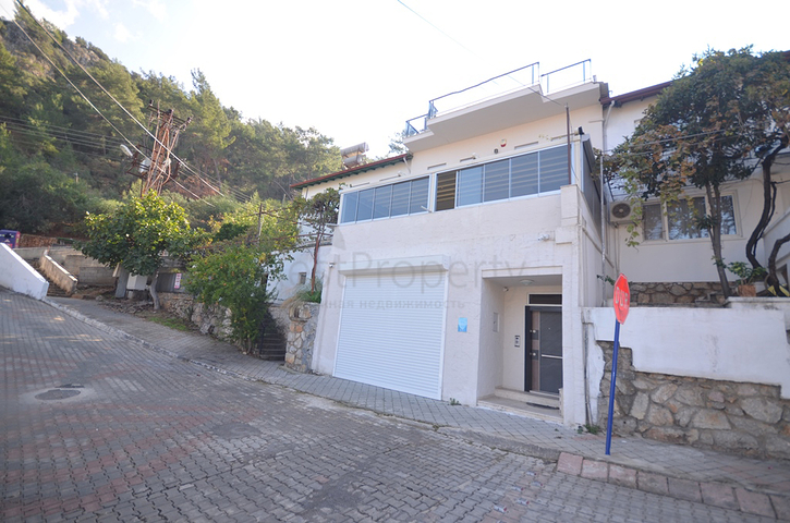 فيلا في منطقة فتحية