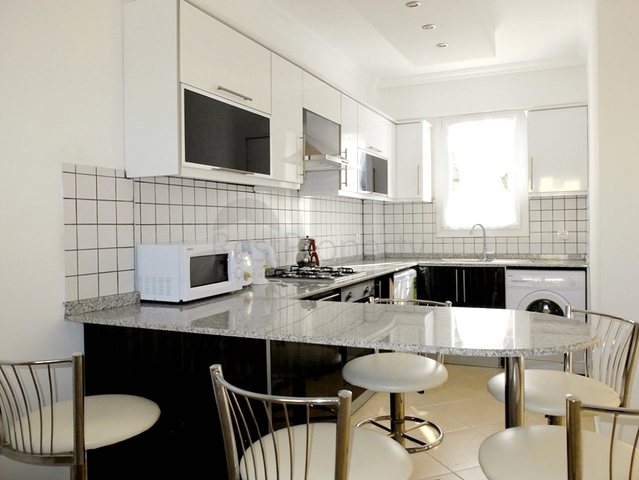 شقة مفروشة في منطقة فتحية