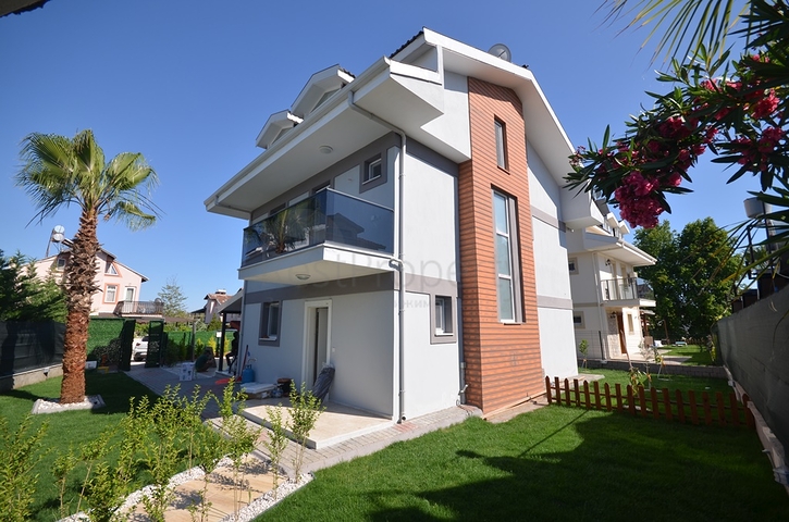 فيلا مفروشة بمنطقة فتحية