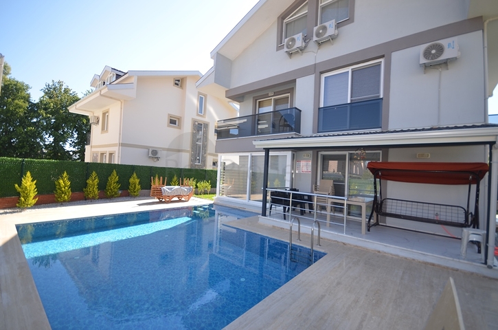 فيلا مفروشة بمنطقة فتحية