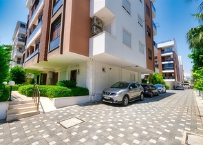 شقة مريحة في منطقة كونيالتي