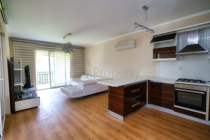 شقة مريحة ليست بعيدة عن البحر في منطقة خلابة في كيمير