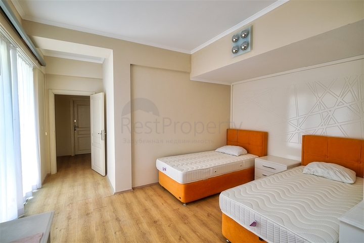 شقة مريحة ليست بعيدة عن البحر في منطقة خلابة في كيمير