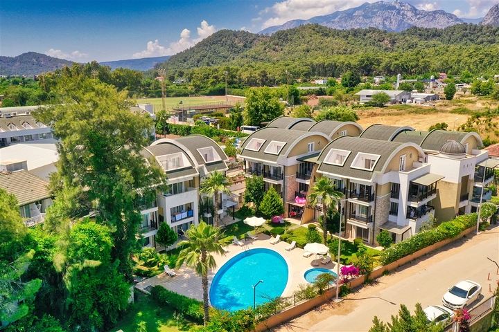 شقة مريحة ليست بعيدة عن البحر في منطقة خلابة في كيمير