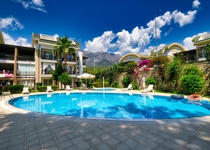 شقة مريحة ليست بعيدة عن البحر في منطقة خلابة في كيمير