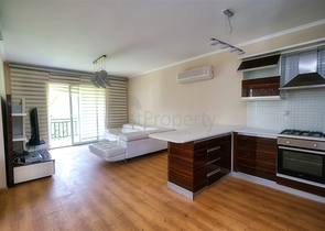 شقة مريحة ليست بعيدة عن البحر في منطقة خلابة في كيمير