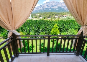 شقة مريحة ليست بعيدة عن البحر في منطقة خلابة في كيمير