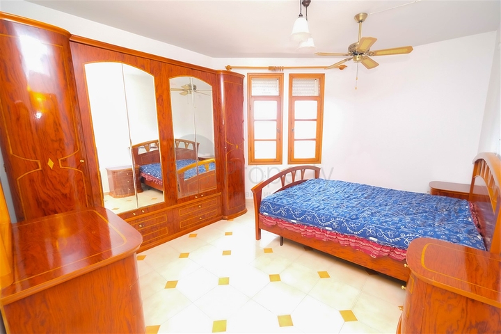 شقة مريحة ليست بعيدة عن البحر