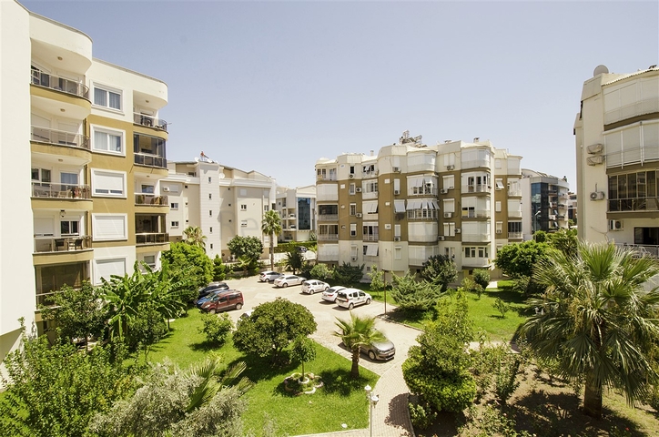 شقة مريحة ليست بعيدة عن البحر