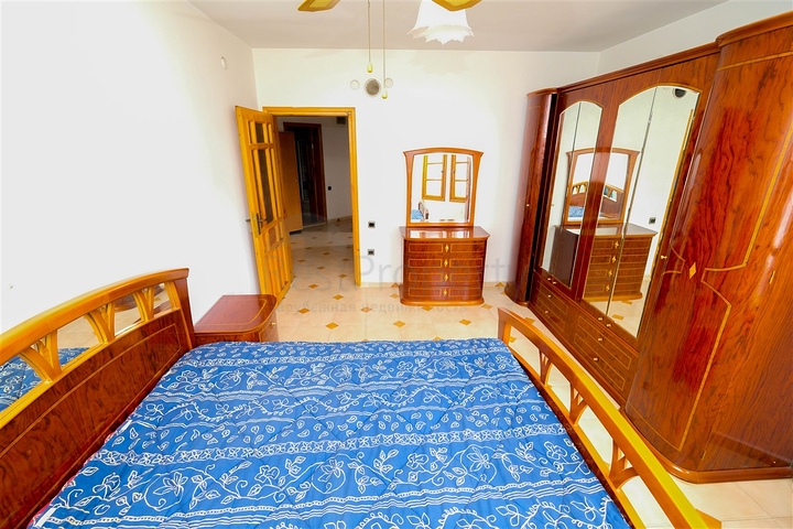 شقة مريحة ليست بعيدة عن البحر