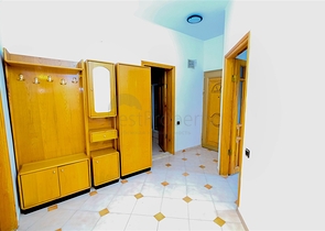 شقة مريحة ليست بعيدة عن البحر